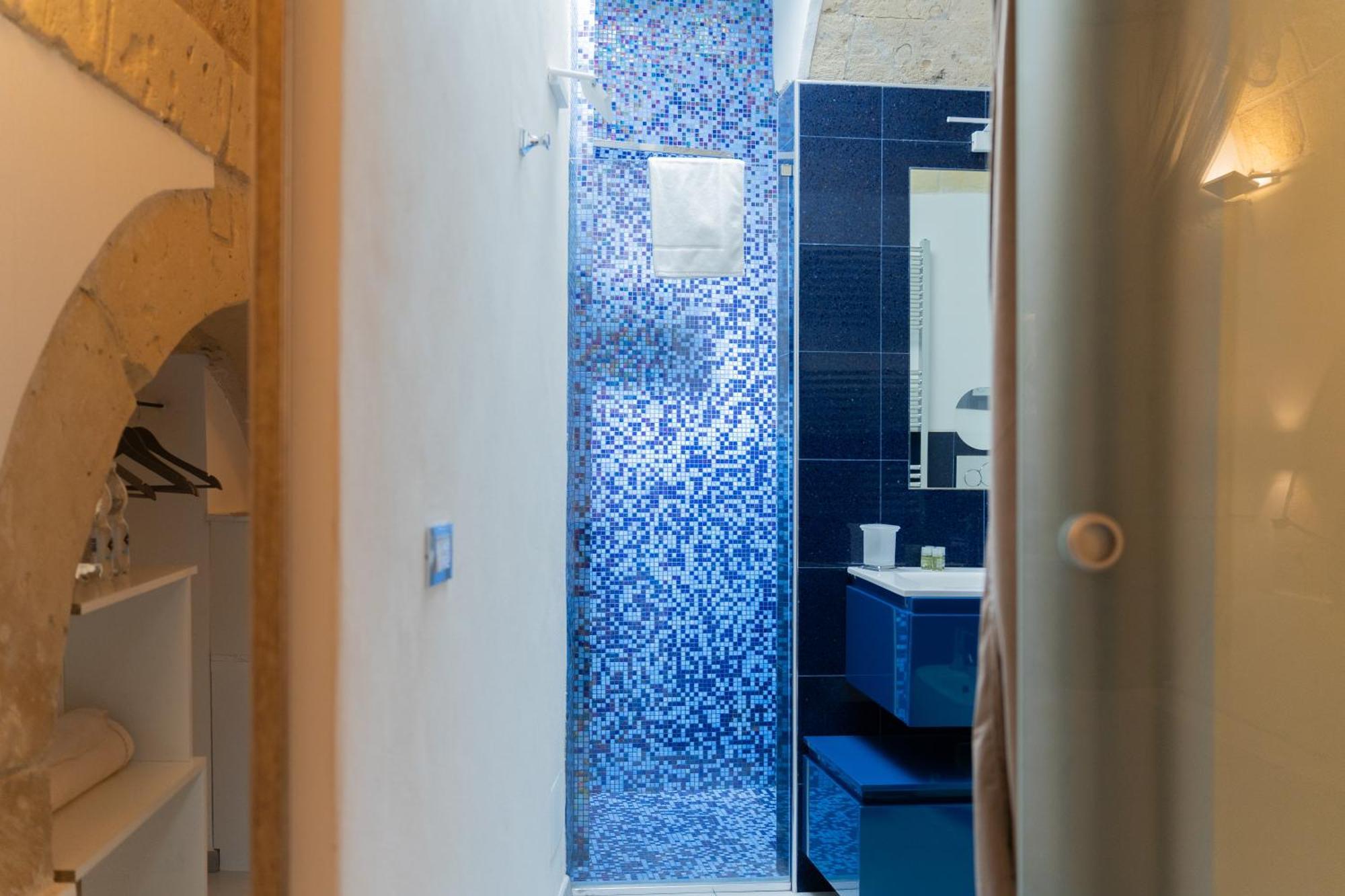 Dimora Barocca Luxury Suites Lecce Exterior foto
