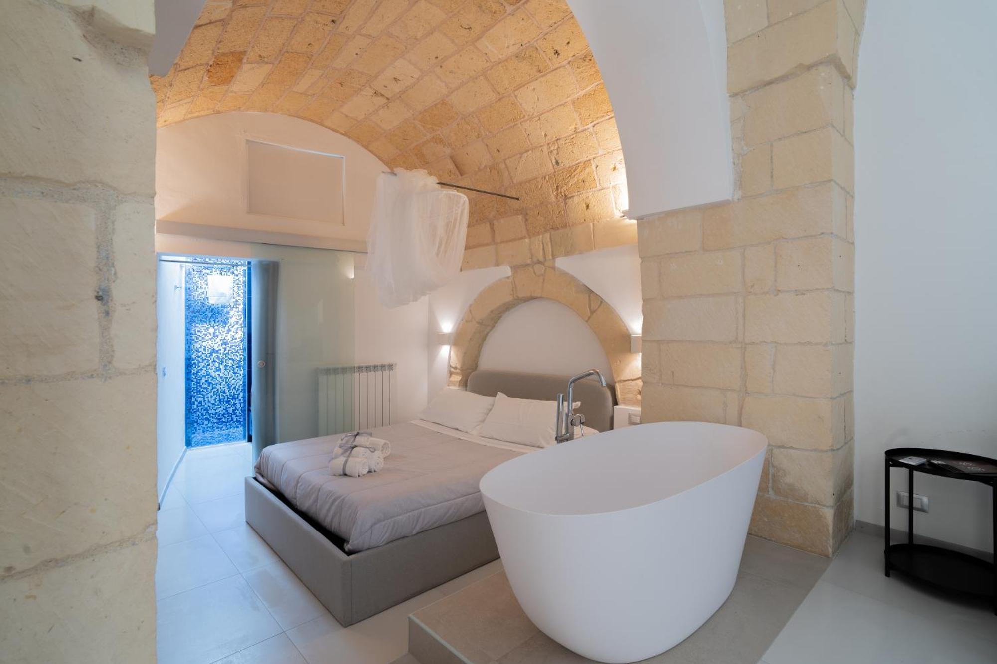 Dimora Barocca Luxury Suites Lecce Exterior foto